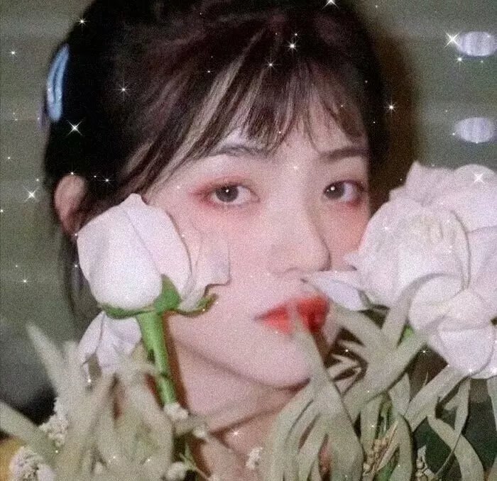 白酋长海报